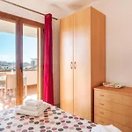 My Place In Sardinia * 奧爾比亞